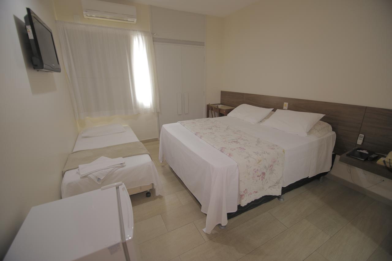 Hotel Plenotel Колатина Экстерьер фото